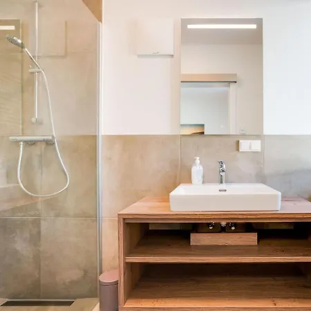 Luxury In With Sauna